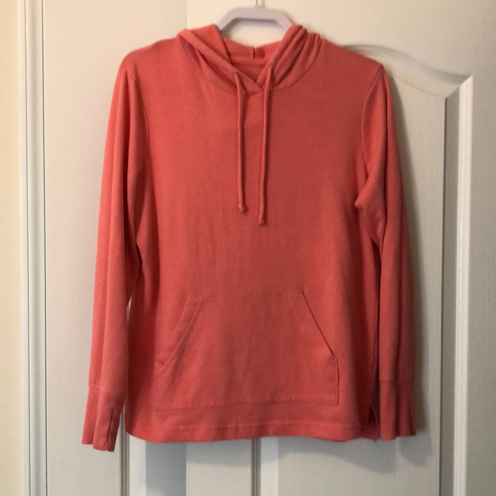 Pull-over hooded sweatshirt.